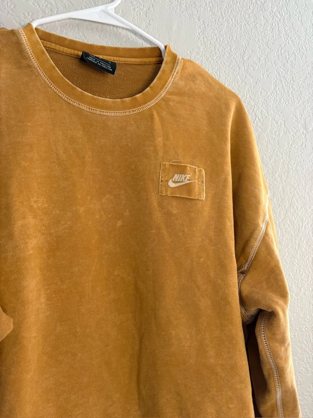 Nike Oversized Sweatshirt Flowy Boxy Mustard Yellow Gold Large